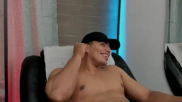 JamesGraay online show from 12/20/25, 08:10