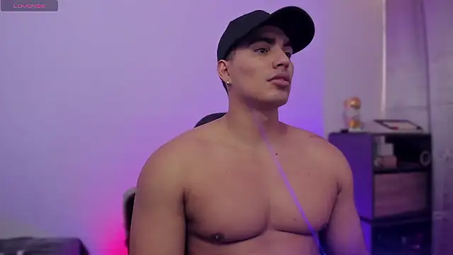 JamesGraay online show from 01/12/26, 03:17