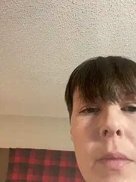 KatieBARBiE98 online show from 12/25/24, 02:13