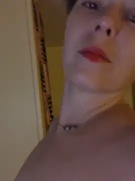 KatieBARBiE98 online show from 10/07/25, 12:19