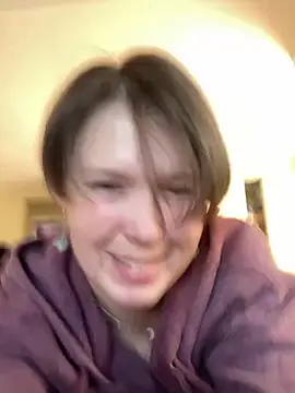 KatieBARBiE98 online show from 12/18/25, 08:04