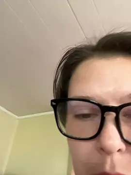 KatieBARBiE98 online show from 04/28/26, 04:56