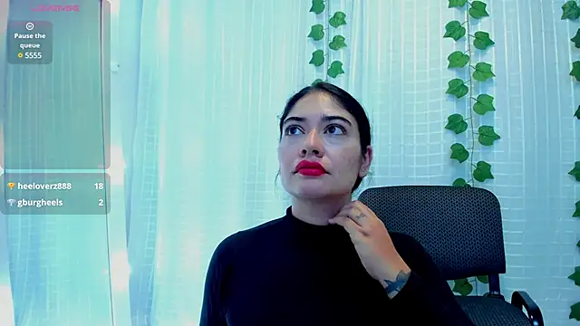 Madeleine  w online show from 03/04/25, 01:49