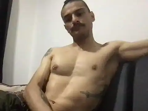 Snapshot of HorrorotikA chatting on 03/31/26, 04:02 HorrorotikA online show from 03/31/26, 04:02