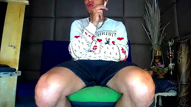 Snapshot of RandyAA_D chatting on 03/18/25, 07:30 RandyAA D online show from 03/18/25, 07:30