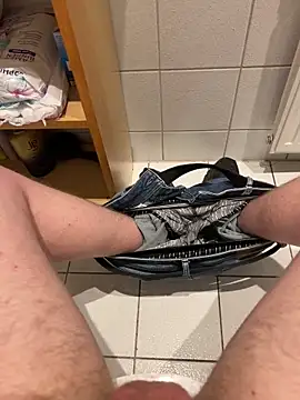 Snapshot of Michaela1222 chatting on 03/21/26, 05:27 Michaela1222 online show from 03/21/26, 05:27