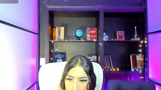 CamilaHarperr  online show from 12/18/24, 04:09