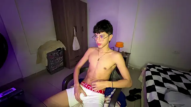 Angelligth online show from 10/14/25, 04:46