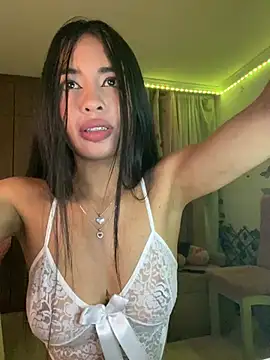 Snapshot of lina_pink chatting on 03/16/25, 03:25 lina pink online show from 03/16/25, 03:25