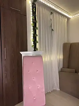 Snapshot of lina_pink chatting on 02/03/26, 06:22 lina pink online show from 02/03/26, 06:22