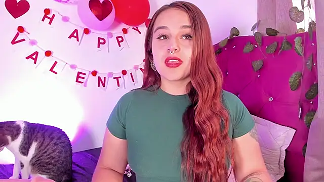 Snapshot of evy_orange1 chatting on 02/05/25, 03:42 evy orange1 online show from 02/05/25, 03:42