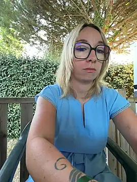 Snapshot of Giuliana_baby chatting on 07/10/26, 05:56 Giuliana baby online show from 07/10/26, 05:56