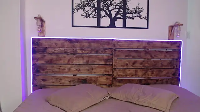 miaa saenz1 online show from 12/29/24, 04:05