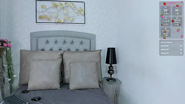 Snapshot of Katalella_murillo chatting on 12/24/24, 02:10 Katalella murillo online show from 12/24/24, 02:10