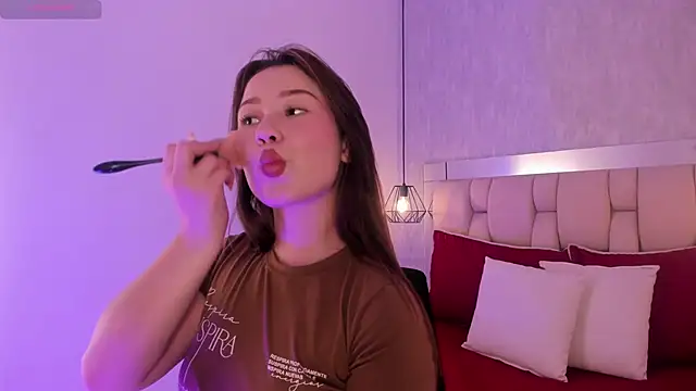 Roxie-Summers11 online show from 03/01/25, 07:37