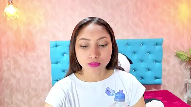 MadelineDoll online show from 04/28/26, 02:11