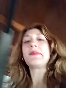 Snapshot of Viudanegraa chatting on 10/22/25, 12:27 Viudanegraa online show from 10/22/25, 12:27