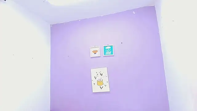 Snapshot of veronica_sinner_ chatting on 03/08/25, 11:58 veronica sinner  online show from 03/08/25, 11:58