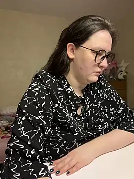 hungry1bunny online show from 02/01/25, 05:37