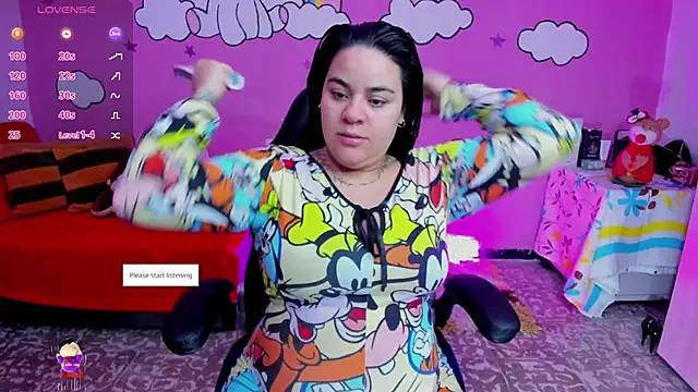 Snapshot of Sharon_hils chatting on 12/03/25, 11:08 Sharon hils online show from 12/03/25, 11:08