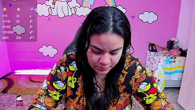 Snapshot of Sharon_hils chatting on 02/18/26, 06:15 Sharon hils online show from 02/18/26, 06:15