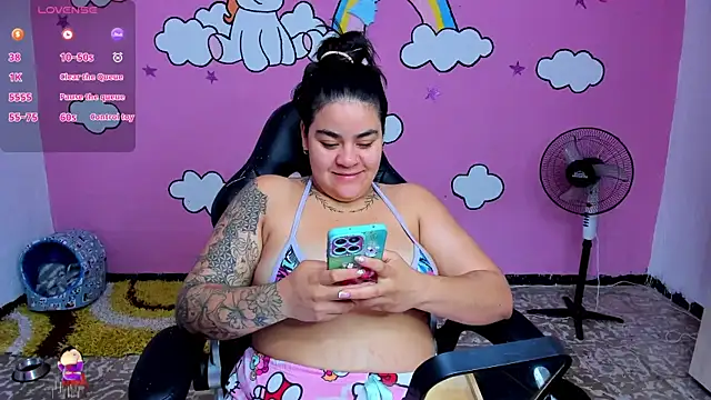 Snapshot of Sharon_hils chatting on 03/05/26, 01:18 Sharon hils online show from 03/05/26, 01:18