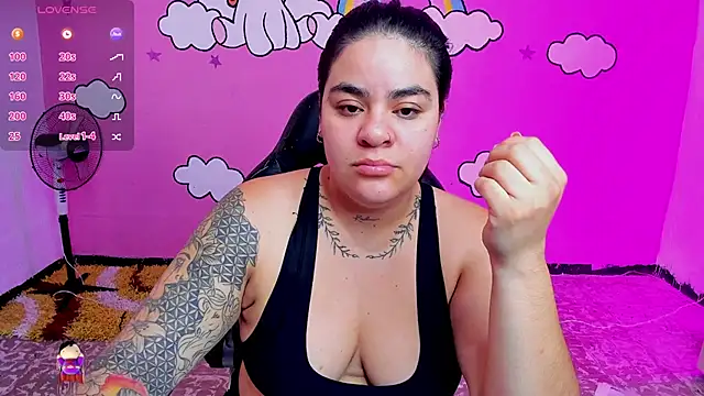 Snapshot of Sharon_hils chatting on 03/11/26, 03:07 Sharon hils online show from 03/11/26, 03:07