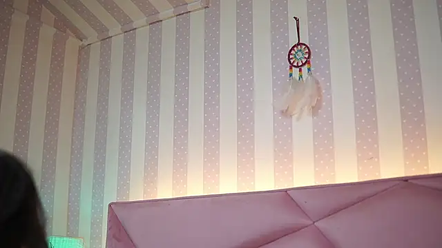 Snapshot of SabrinaHope chatting on 03/04/25, 09:11 SabrinaHope online show from 03/04/25, 09:11