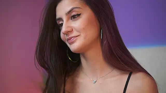 Snapshot of SabrinaHope chatting on 10/22/25, 08:19 SabrinaHope online show from 10/22/25, 08:19