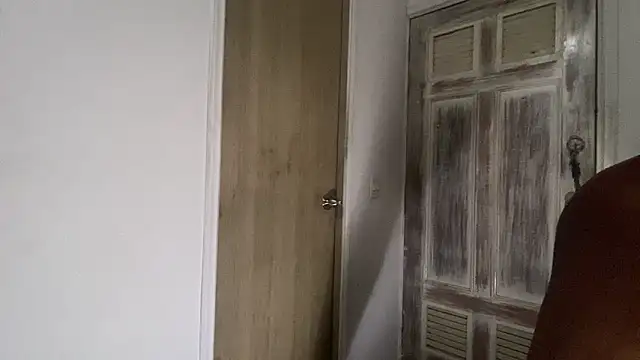 Snapshot of BBCGODIAM9 chatting on 02/10/25, 12:18 BBCGODIAM9 online show from 02/10/25, 12:18