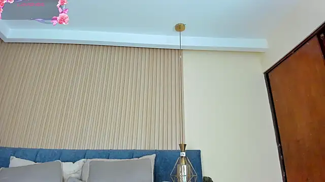 kathecute   online show from 05/14/26, 01:45