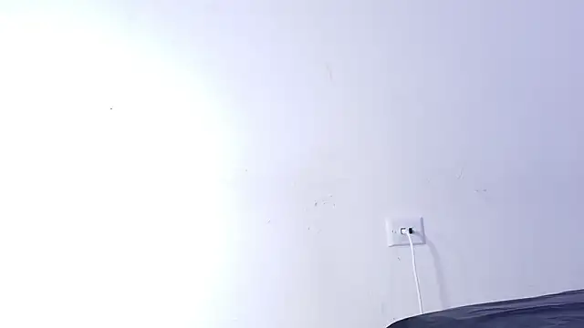 Snapshot of nicol_f chatting on 03/11/26, 03:12 nicol f online show from 03/11/26, 03:12