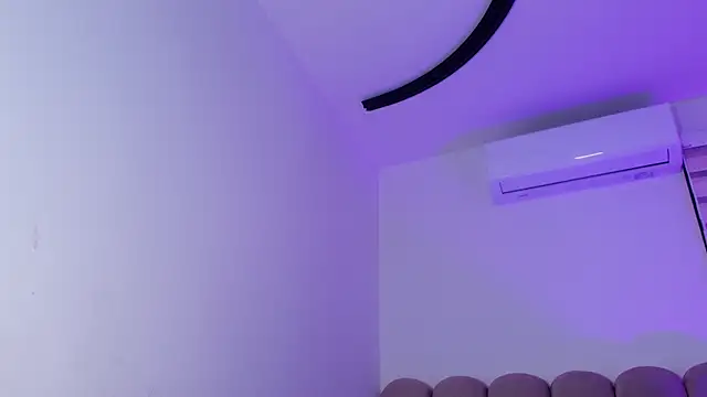 Snapshot of nicol_f chatting on 03/13/26, 03:35 nicol f online show from 03/13/26, 03:35