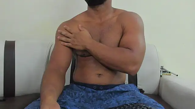 Snapshot of lunainsane58 chatting on 08/04/26, 08:17 lunainsane58 online show from 08/04/26, 08:17