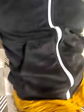 Snapshot of Raat_ki_rani_ chatting on 12/10/24, 03:44 Raat ki rani  online show from 12/10/24, 03:44