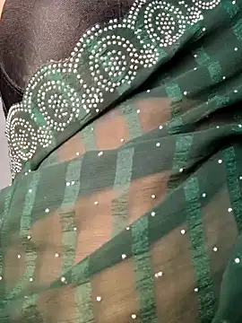 Snapshot of Raat_ki_rani_ chatting on 02/09/25, 10:31 Raat ki rani  online show from 02/09/25, 10:31