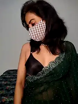 Snapshot of Raat_ki_rani_ chatting on 02/09/25, 01:35 Raat ki rani  online show from 02/09/25, 01:35