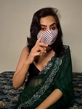 Snapshot of Raat_ki_rani_ chatting on 02/24/25, 03:31 Raat ki rani  online show from 02/24/25, 03:31