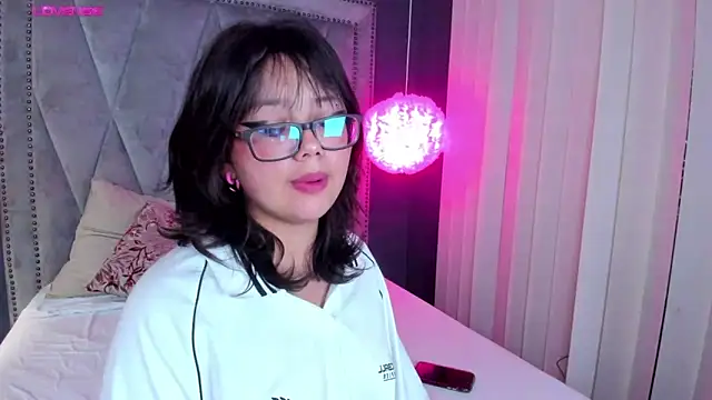 missy taylor  online show from 02/26/25, 05:17