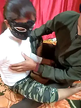 Snapshot of GF_nd_BF_ chatting on 01/19/25, 03:53 GF nd BF  online show from 01/19/25, 03:53