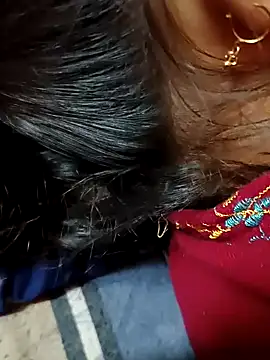 Snapshot of GF_nd_BF_ chatting on 01/19/25, 07:04 GF nd BF  online show from 01/19/25, 07:04