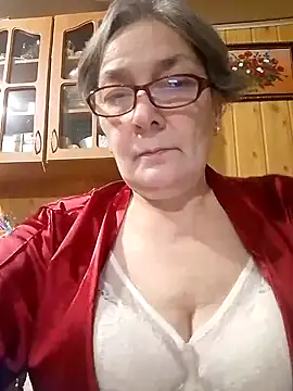 Snapshot of IrinaSweet54 chatting on 02/16/25, 08:00 IrinaSweet54 online show from 02/16/25, 08:00