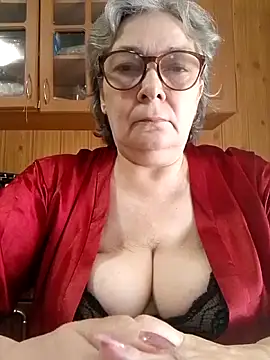 IrinaSweet54 online show from 04/14/26, 07:25