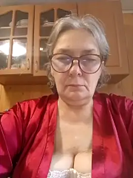 IrinaSweet54 online show from 05/31/26, 07:26