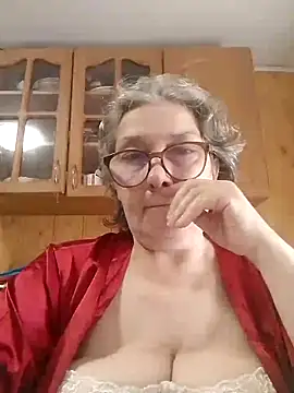 IrinaSweet54 online show from 06/10/26, 08:46