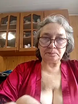 IrinaSweet54 online show from 06/17/26, 09:12