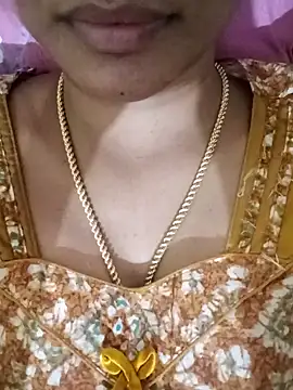 Snapshot of Ambika01 chatting on 01/08/25, 07:24 Ambika01 online show from 01/08/25, 07:24