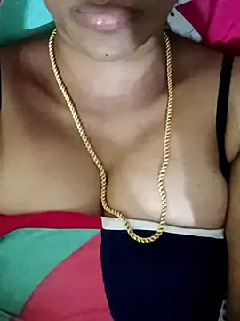 Snapshot of Ambika01 chatting on 03/18/25, 02:04 Ambika01 online show from 03/18/25, 02:04