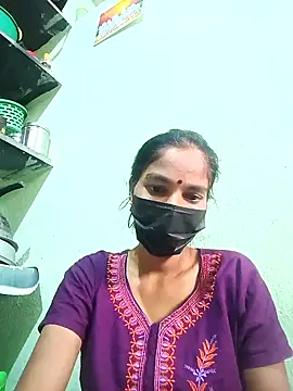 Snapshot of anusiya01 chatting on 01/25/25, 01:54 anusiya01 online show from 01/25/25, 01:54