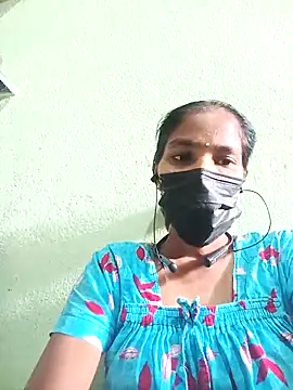 Snapshot of anusiya01 chatting on 02/18/25, 03:21 anusiya01 online show from 02/18/25, 03:21